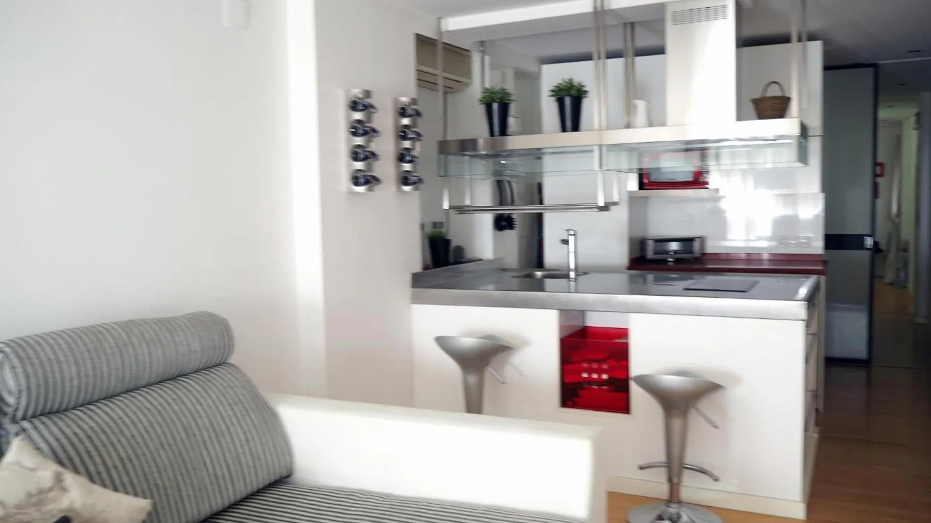 Precioso Duplex Reina Mercedes 5 Minutos Hospital Apartment Seville Spain